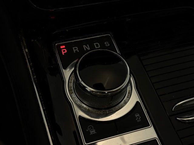 Used 2019 Jaguar XJ L Portfolio image 38