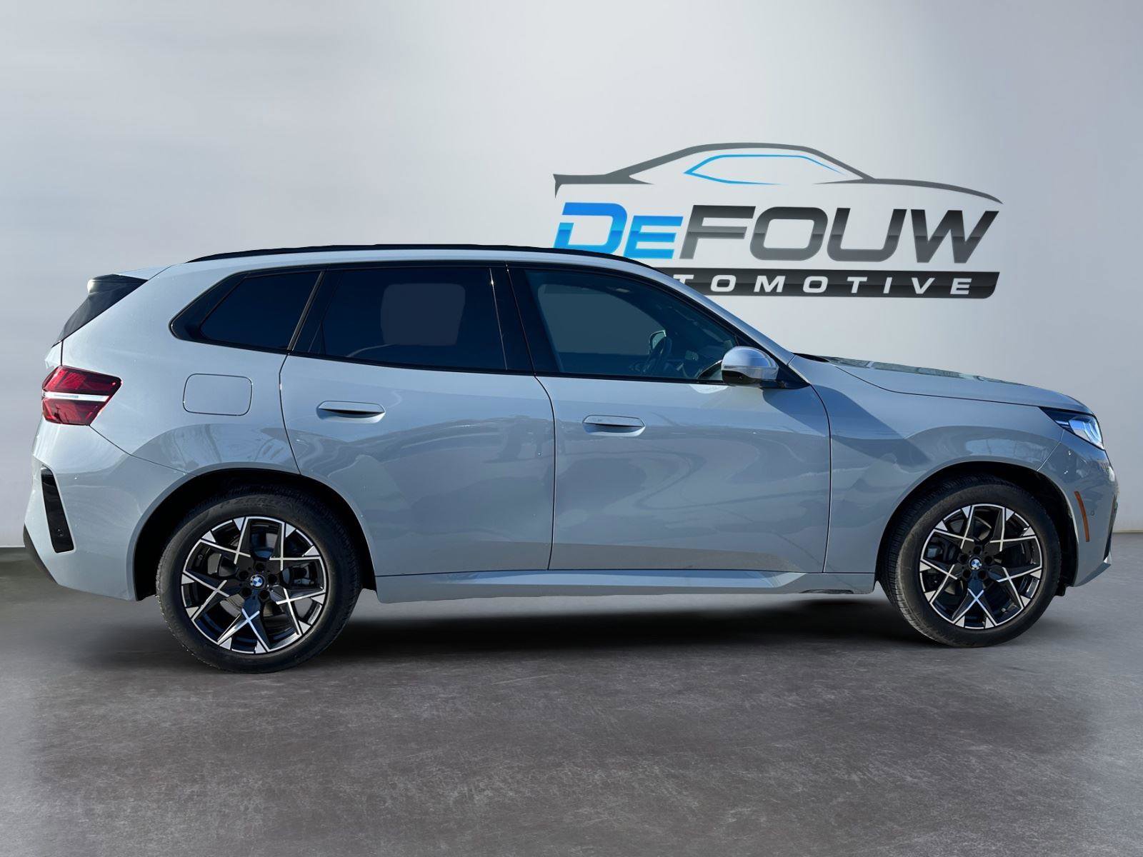 Used 2026 BMW X3 xDrive30 w/ Premium Package image 10