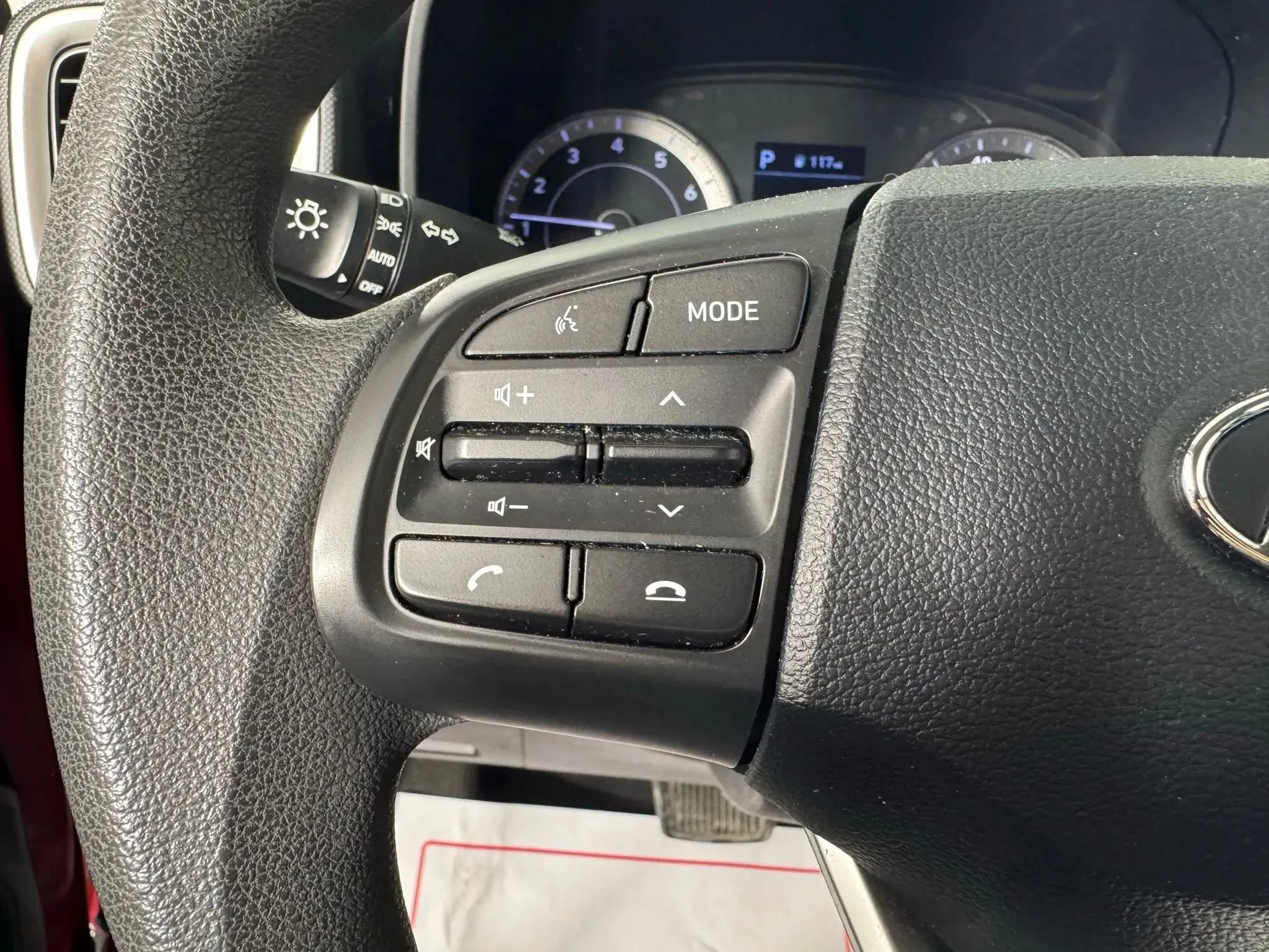 Used 2022 Hyundai Venue SE w/ Cargo Package FWD image 29