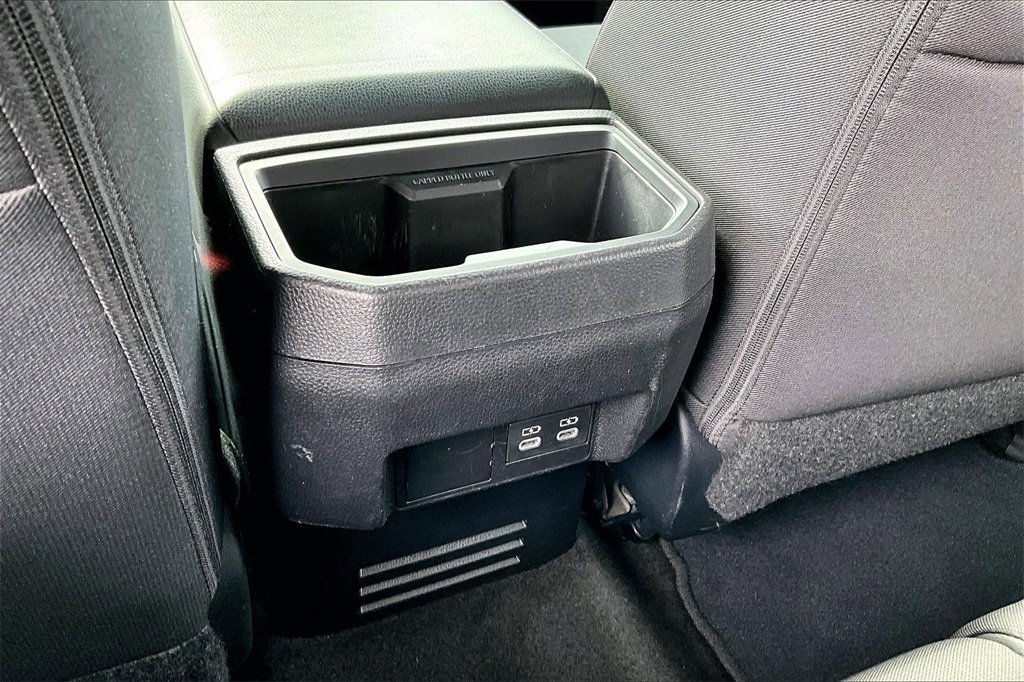 Used 2024 Toyota Tacoma TRD Off-Road image 30