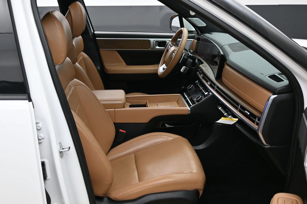 Used 2024 Hyundai Santa Fe Limited FWD image 37
