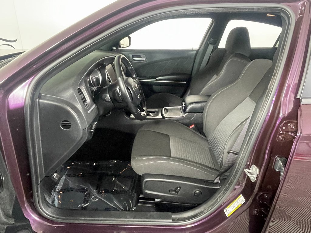 Used 2022 Dodge Charger GT image 13