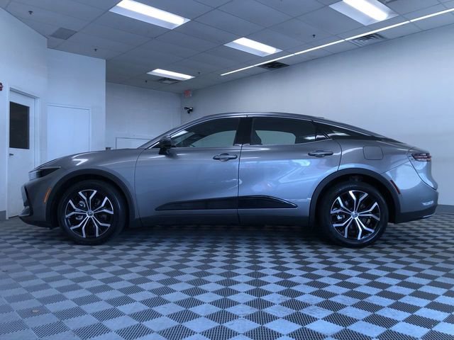 Certified 2025 Toyota Crown XLE AWD/4WD image 11