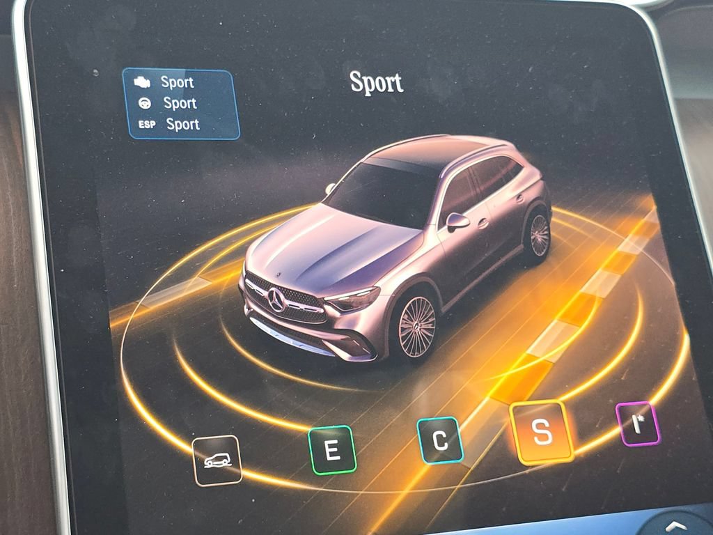 Certified 2026 Mercedes-Benz GLC 300 4MATIC image 33