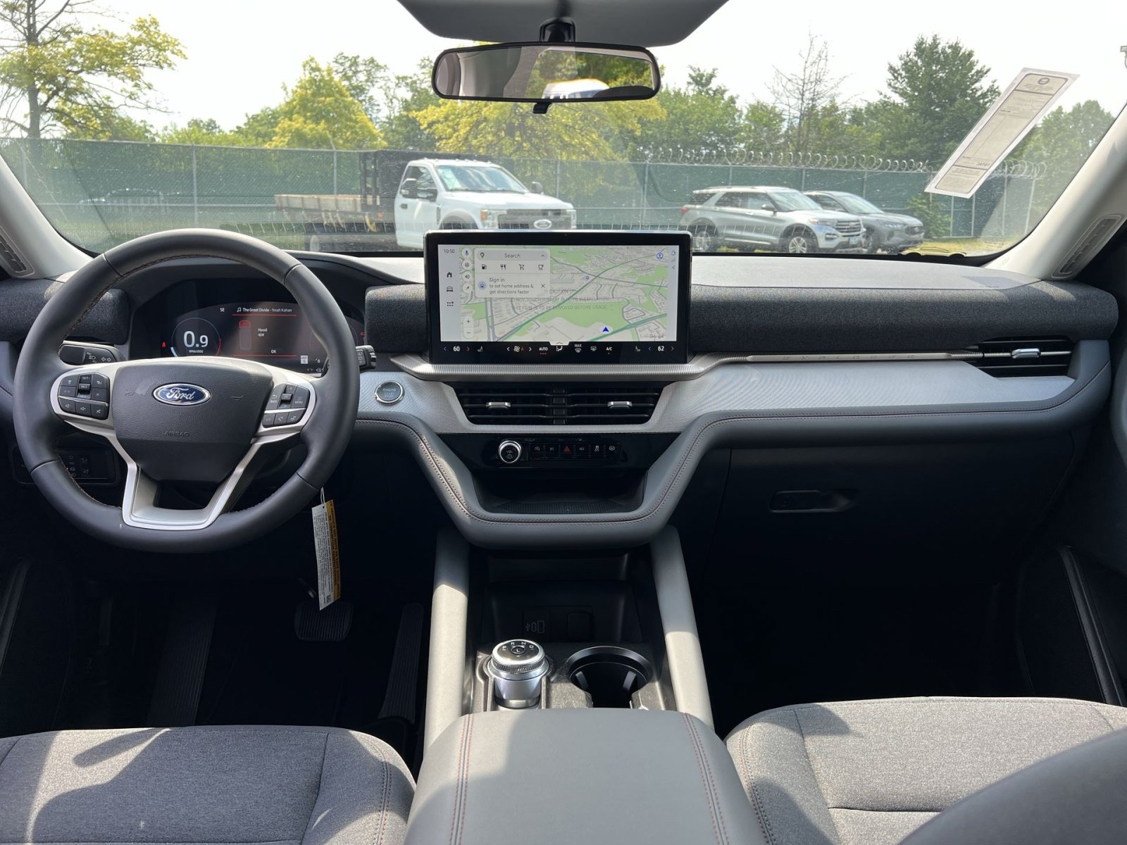 New 2026 Ford Explorer Active AWD/4WD image 23