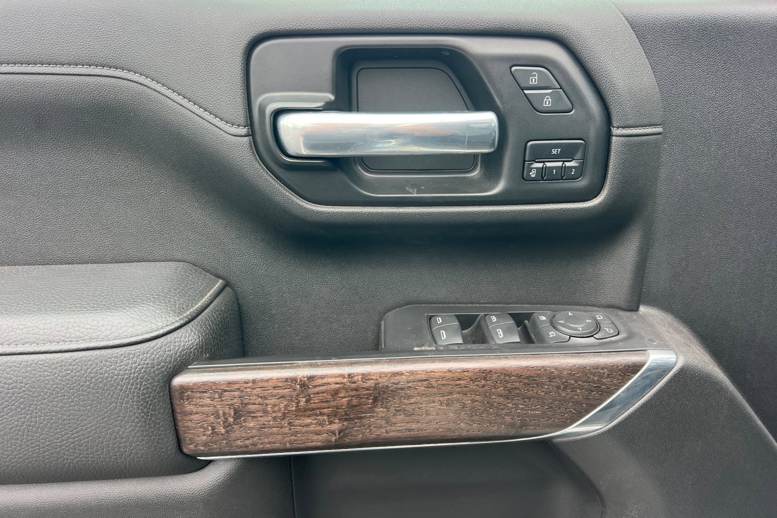 Used 2021 GMC Sierra 1500 Denali w/ Technology Package image 11