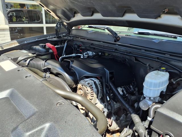 Used 2009 Chevrolet Silverado 2500 LT w/ Exterior Plus Package AWD/4WD image 12