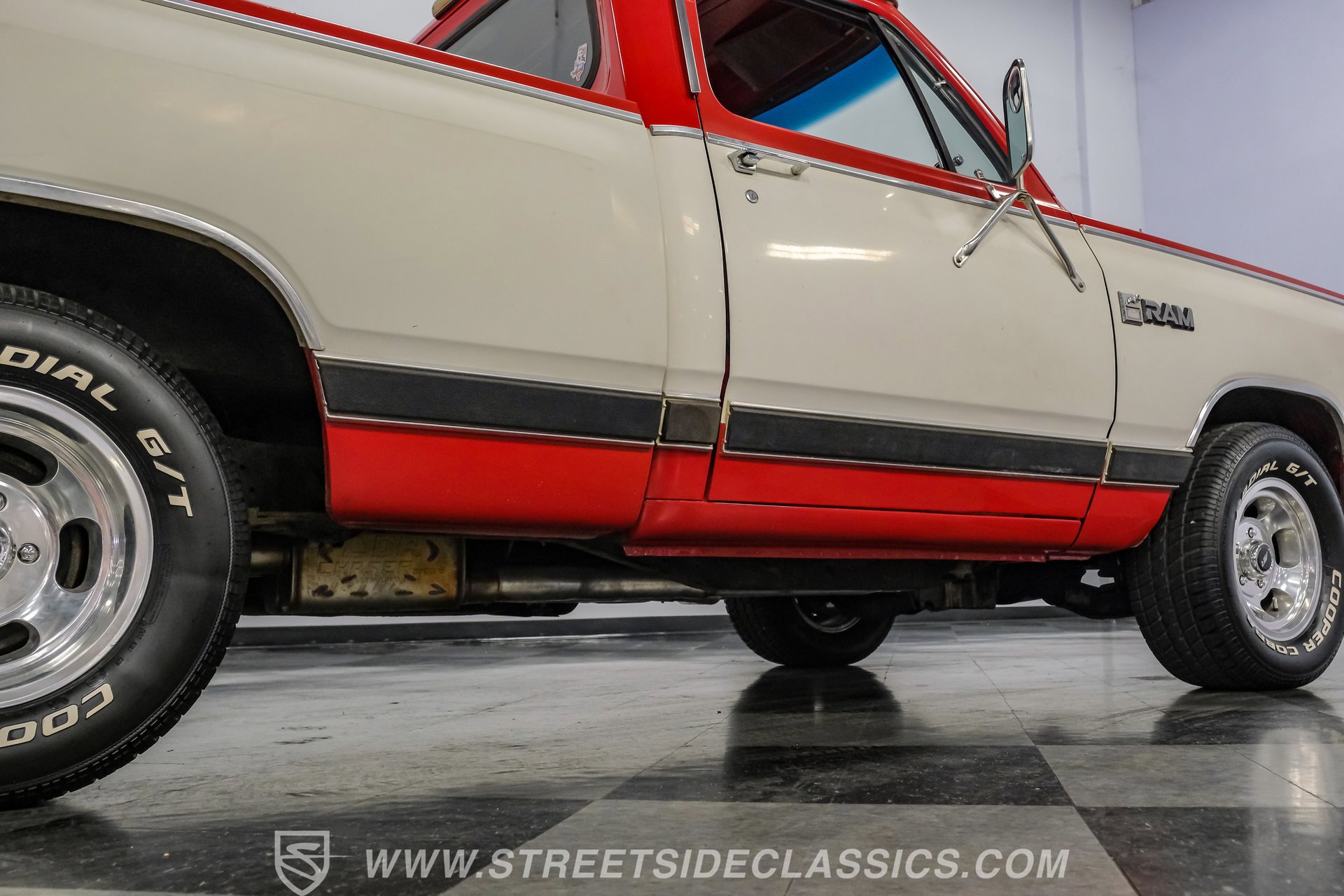 Used 1987 Dodge D/W Truck 150 image 27