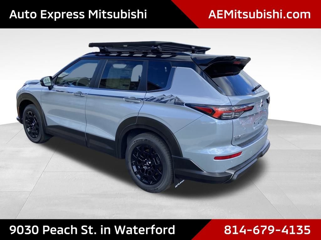 New 2025 Mitsubishi Outlander AWD image 5
