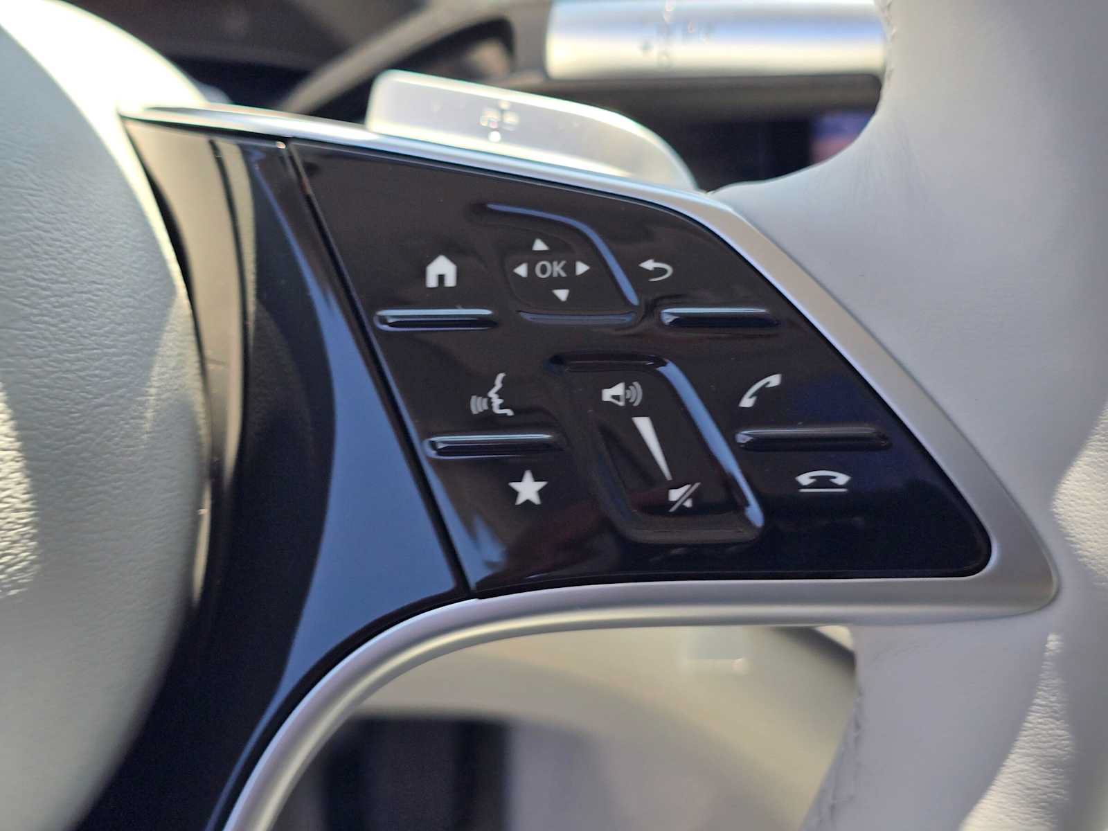 New 2026 Mercedes-Benz EQS 400 4MATIC SUV image 33