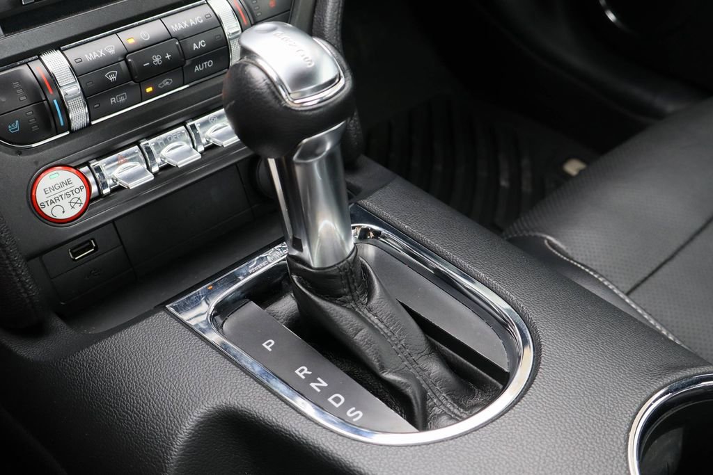 Used 2015 Ford Mustang GT Premium RWD image 17