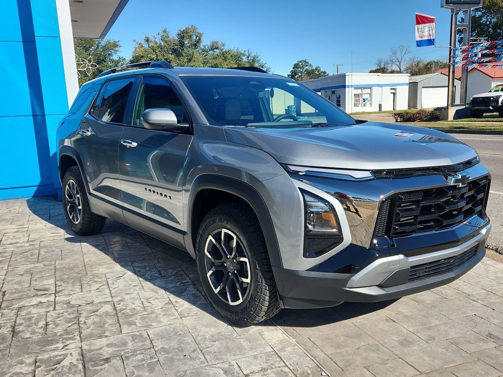 New 2026 Chevrolet Equinox ACTIV w/ LPO, Floor Liner Package image 3