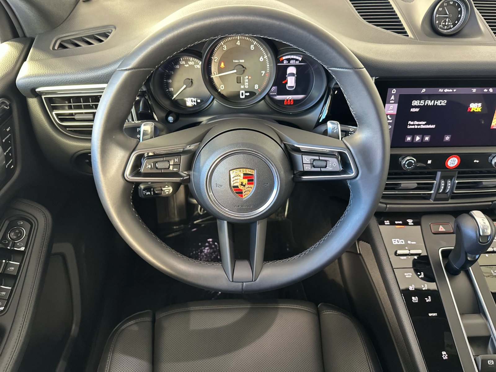 Certified 2026 Porsche Macan AWD/4WD image 16