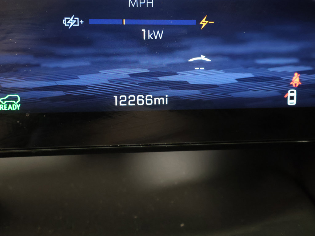 Used 2025 Chevrolet Equinox EV RS w/ Convenience Package II FWD image 43