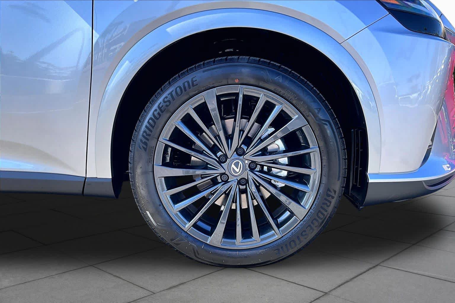 New 2026 Lexus RX 350 Premium FWD image 9