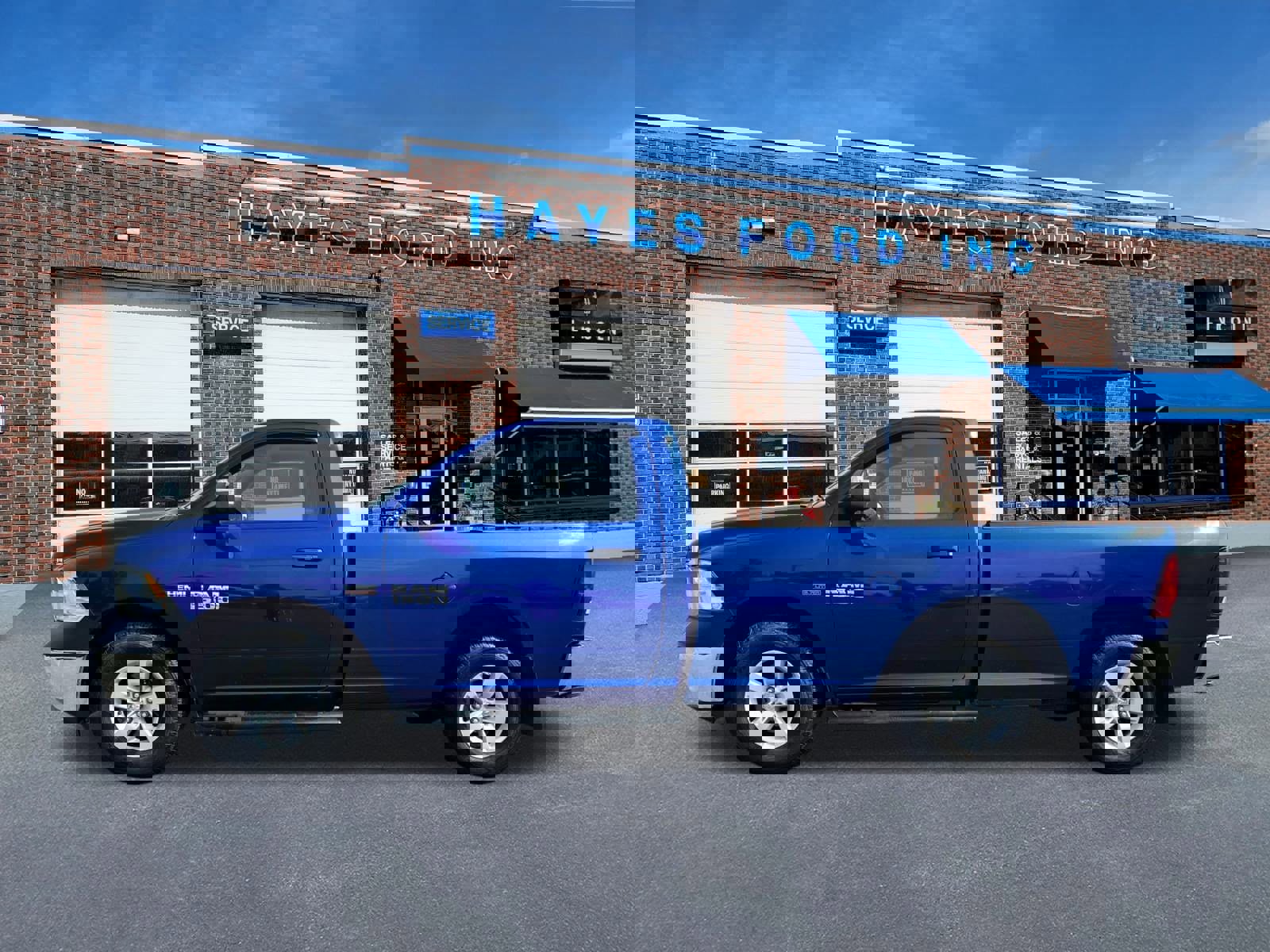 Used 2016 RAM 1500 Tradesman w/ Power & Remote Entry Group image 2