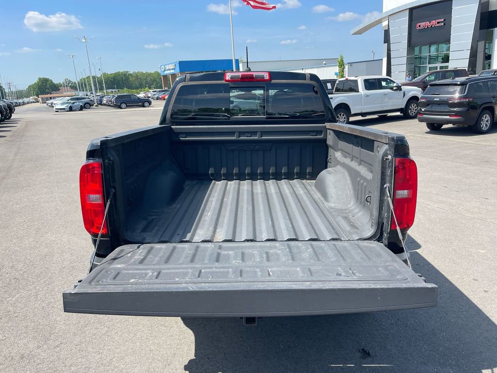Used 2020 Chevrolet Colorado ZR2 w/ ZR2 Midnight Special Edition image 27