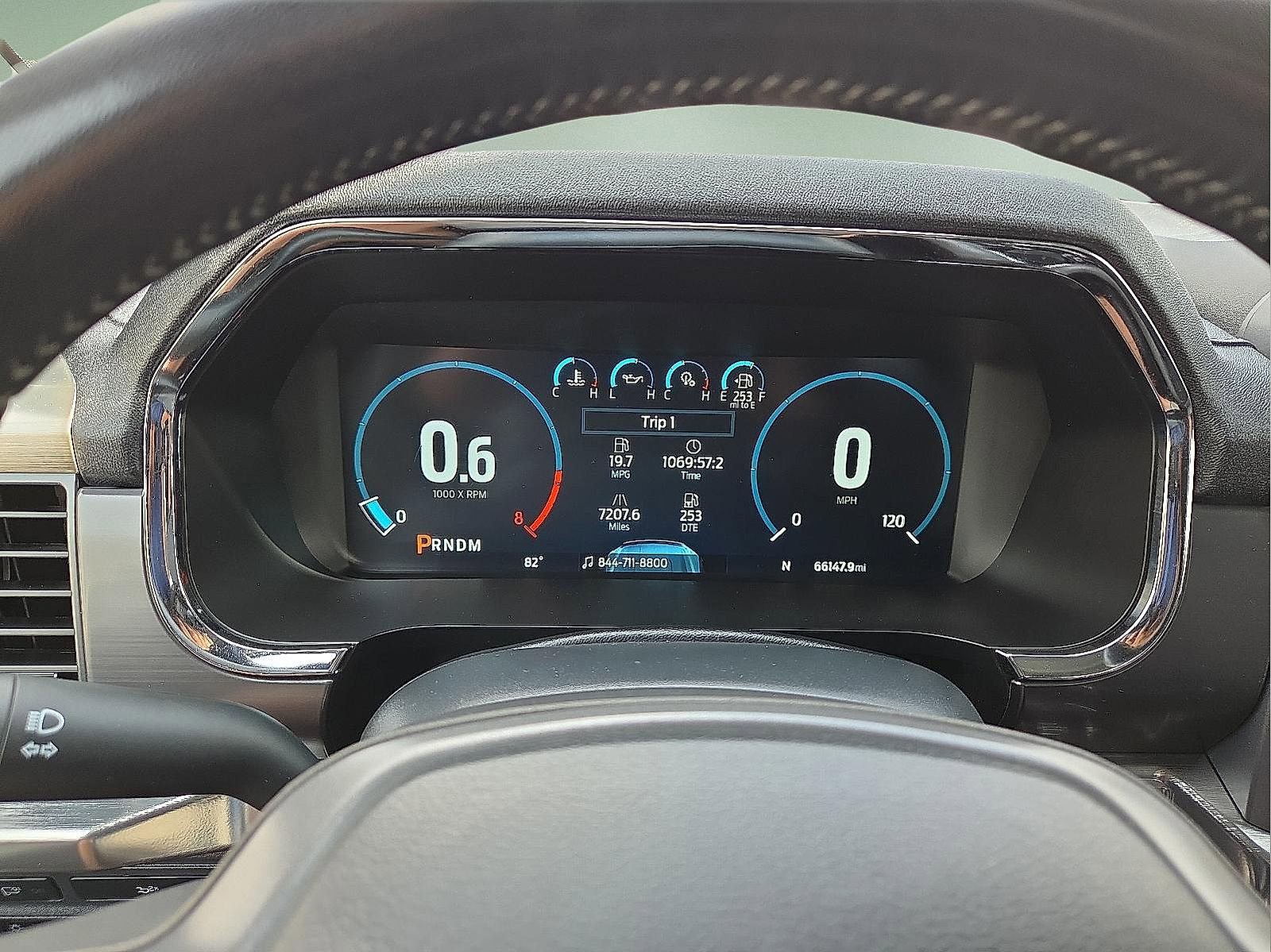 Used 2023 Ford F150 Lariat AWD/4WD image 23