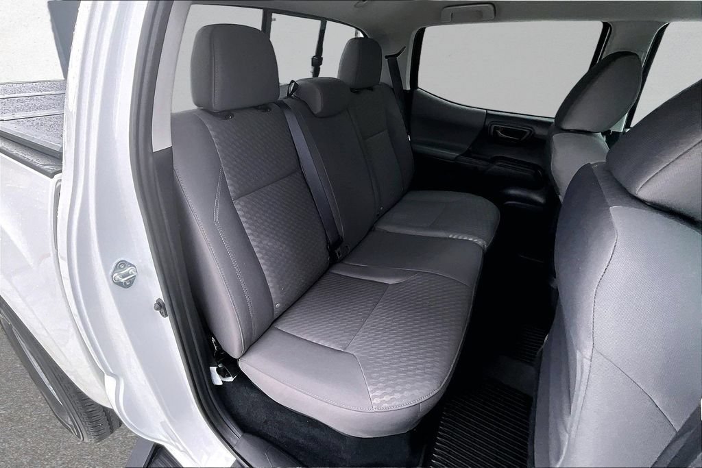 Certified 2023 Toyota Tacoma SR AWD/4WD image 29