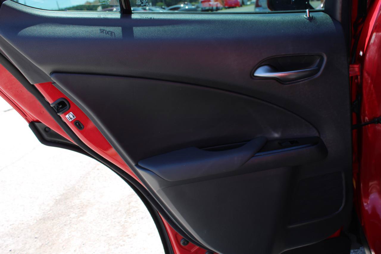 Used 2019 Lexus UX 200 F Sport w/ F Sport Premium Package FWD image 36