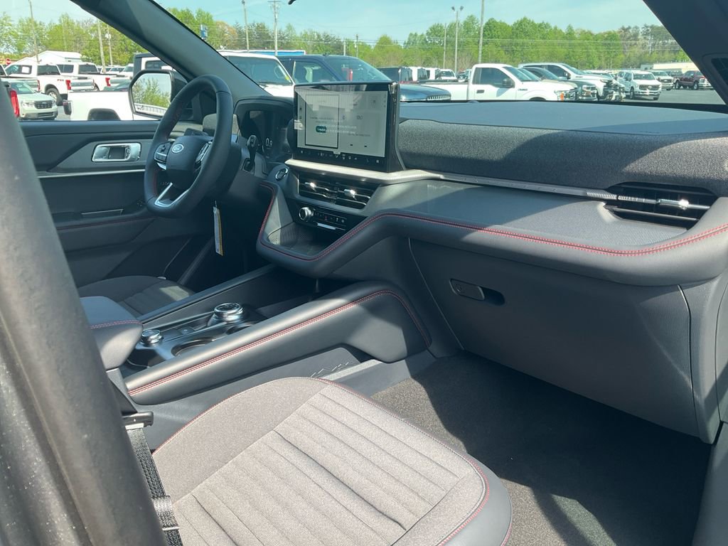 New 2026 Ford Explorer ST-Line RWD image 11