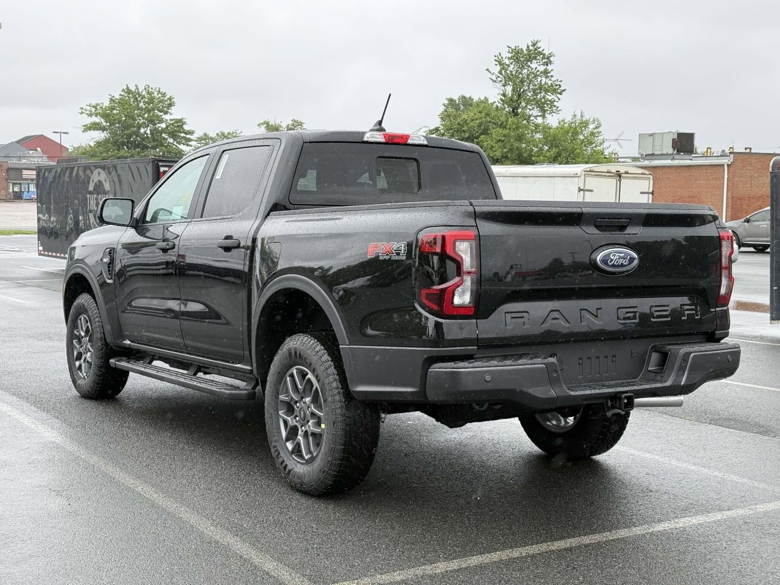 New 2025 Ford Ranger XLT w/ FX4 Off-Road Package image 4