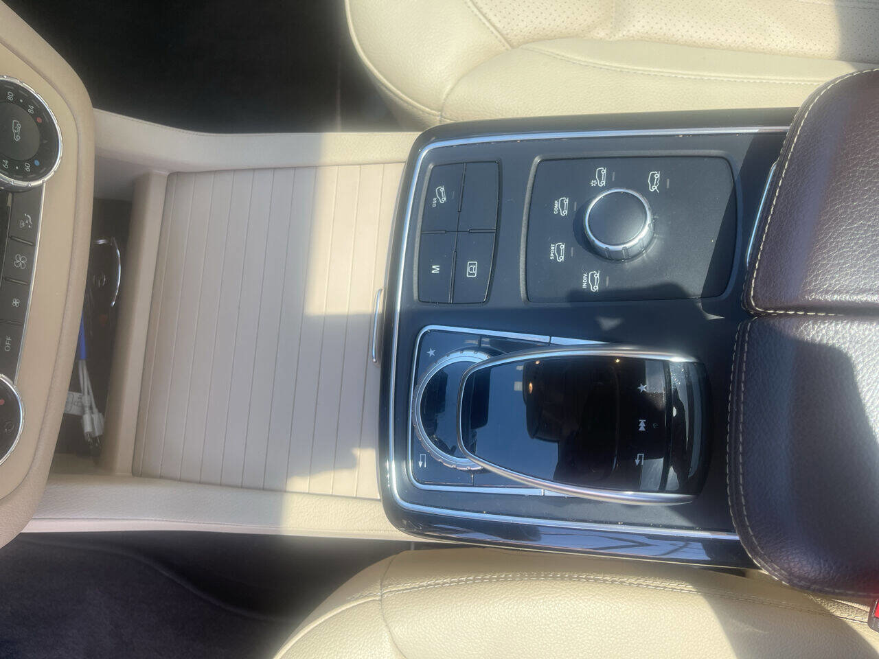 Used 2017 Mercedes-Benz GLE 350 4MATIC image 8