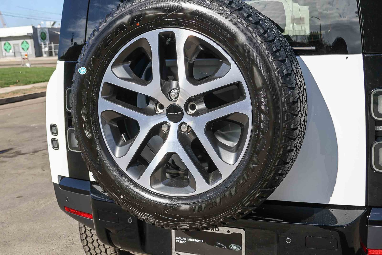 Certified 2026 Land Rover Defender 110 S AWD/4WD image 11