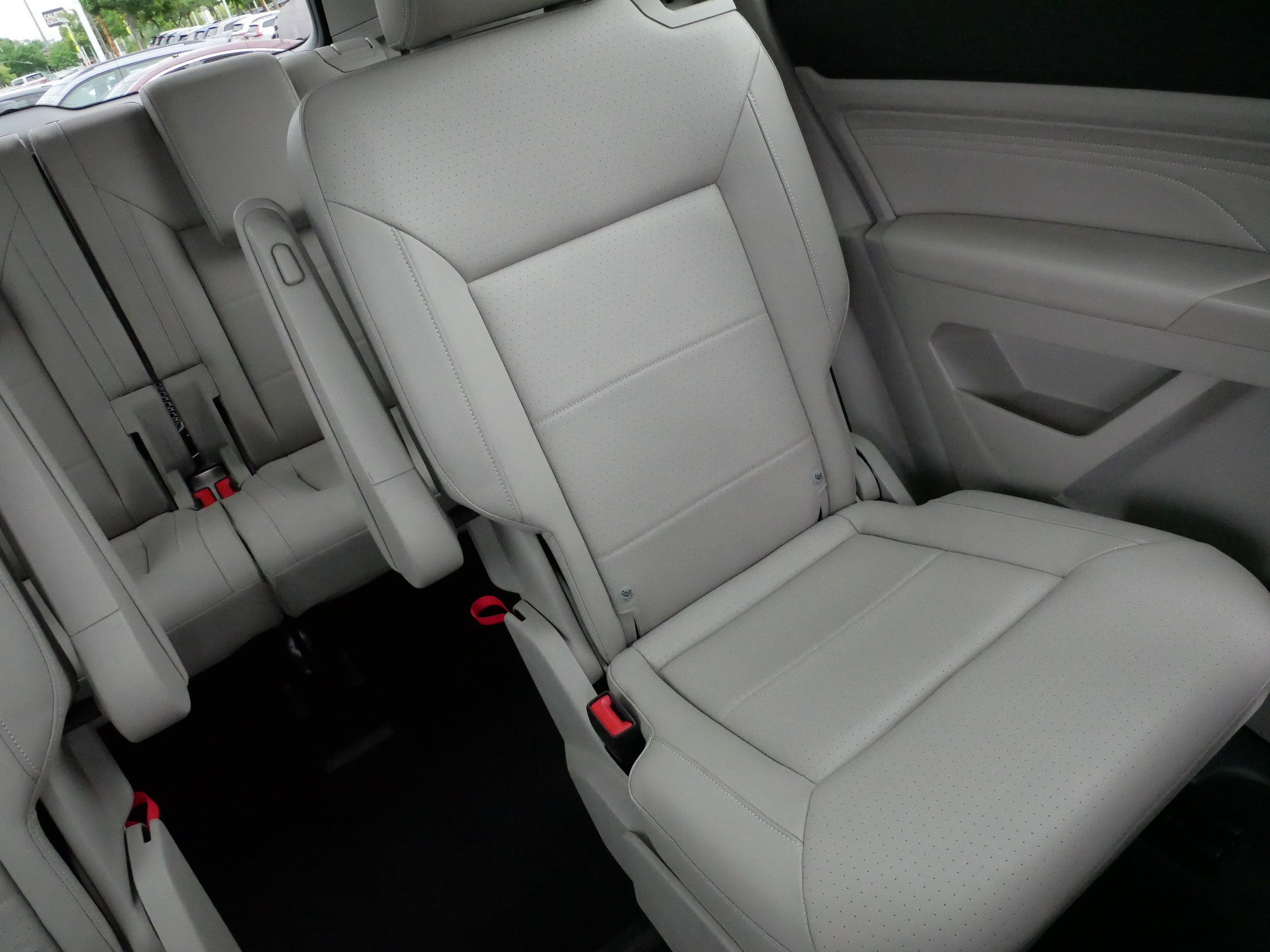 Certified 2023 Volkswagen Atlas SEL AWD/4WD image 14