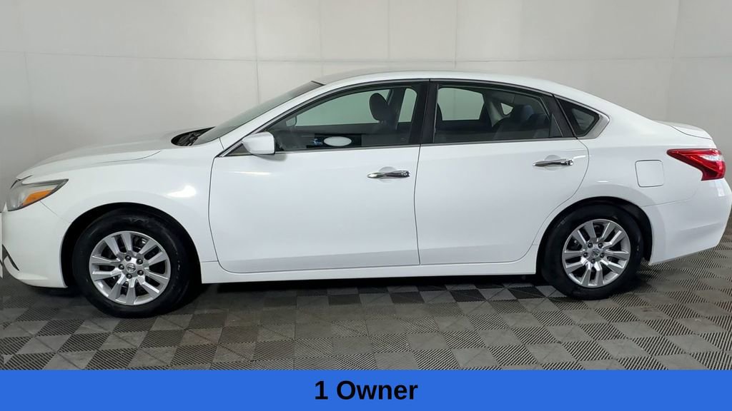 Used 2016 Nissan Altima 2.5 S w/ Power Driver Seat Package FWD image 8
