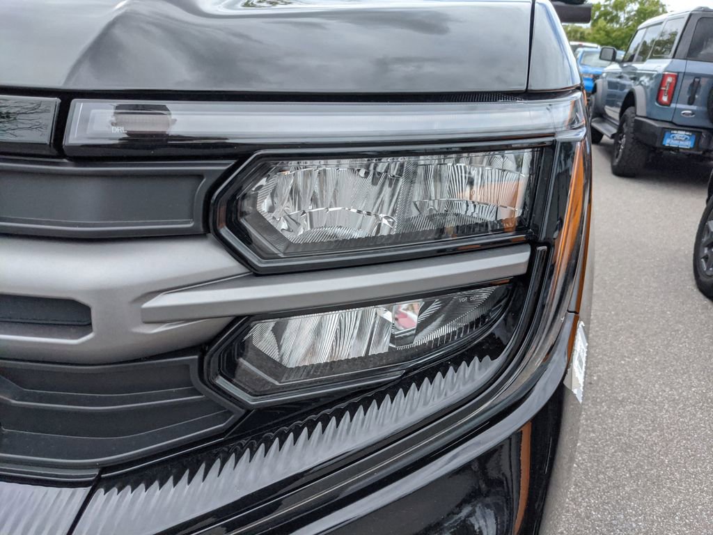 New 2026 Ford Expedition Tremor image 9