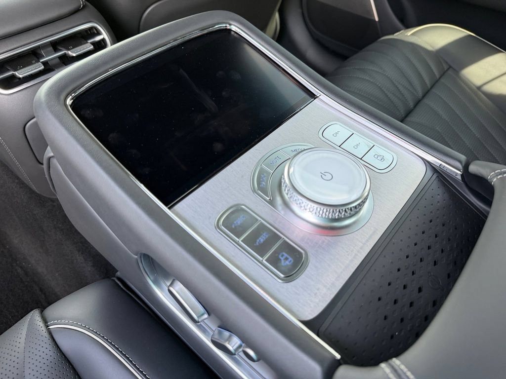 New 2026 Genesis G90 3.5T AWD/4WD image 16