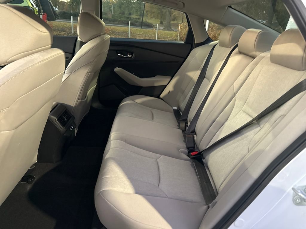 New 2025 Honda Accord SE image 22