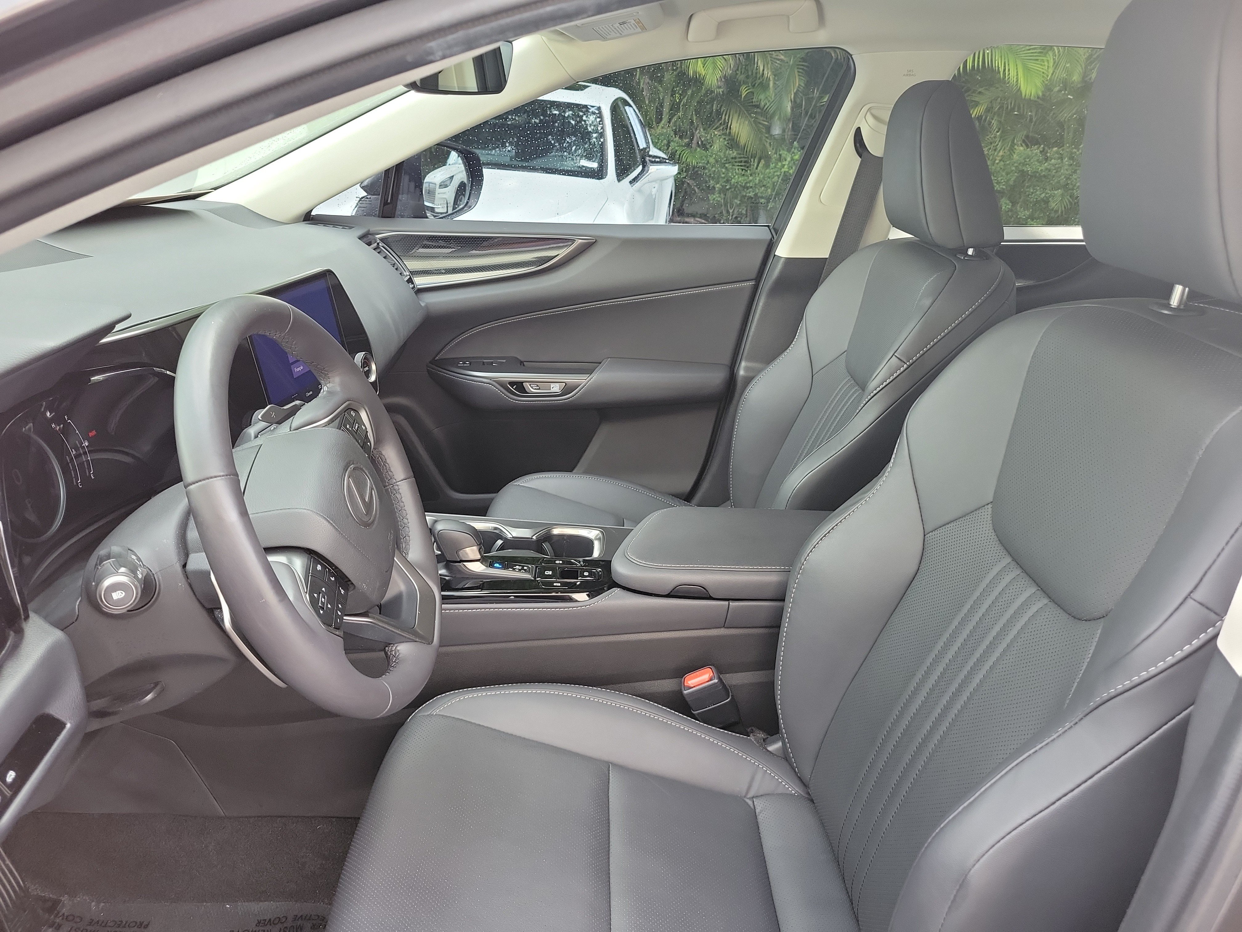 Certified 2024 Lexus NX 250 FWD w/ Towing Package (2000 Lbs) image 21