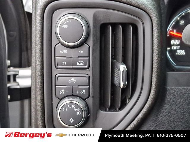 Used 2022 Chevrolet Silverado 1500 Custom w/ Rally Edition image 26