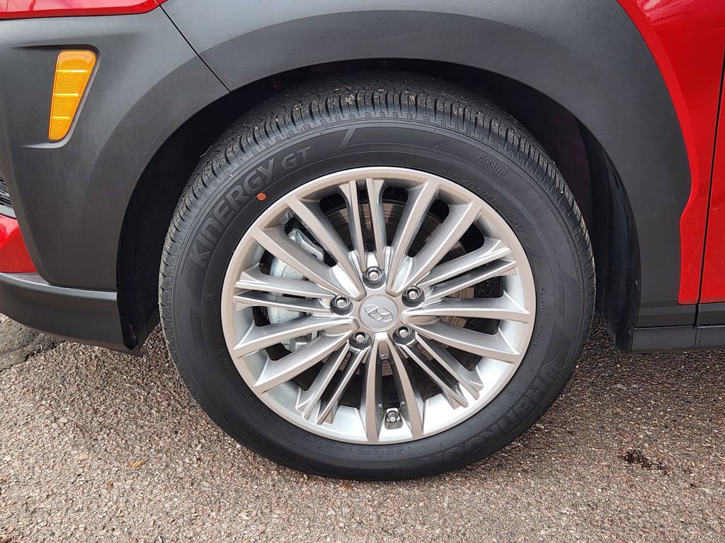 Used 2021 Hyundai Kona SEL Plus AWD/4WD image 30