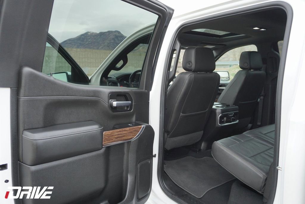 Used 2019 Chevrolet Silverado 1500 High Country image 36