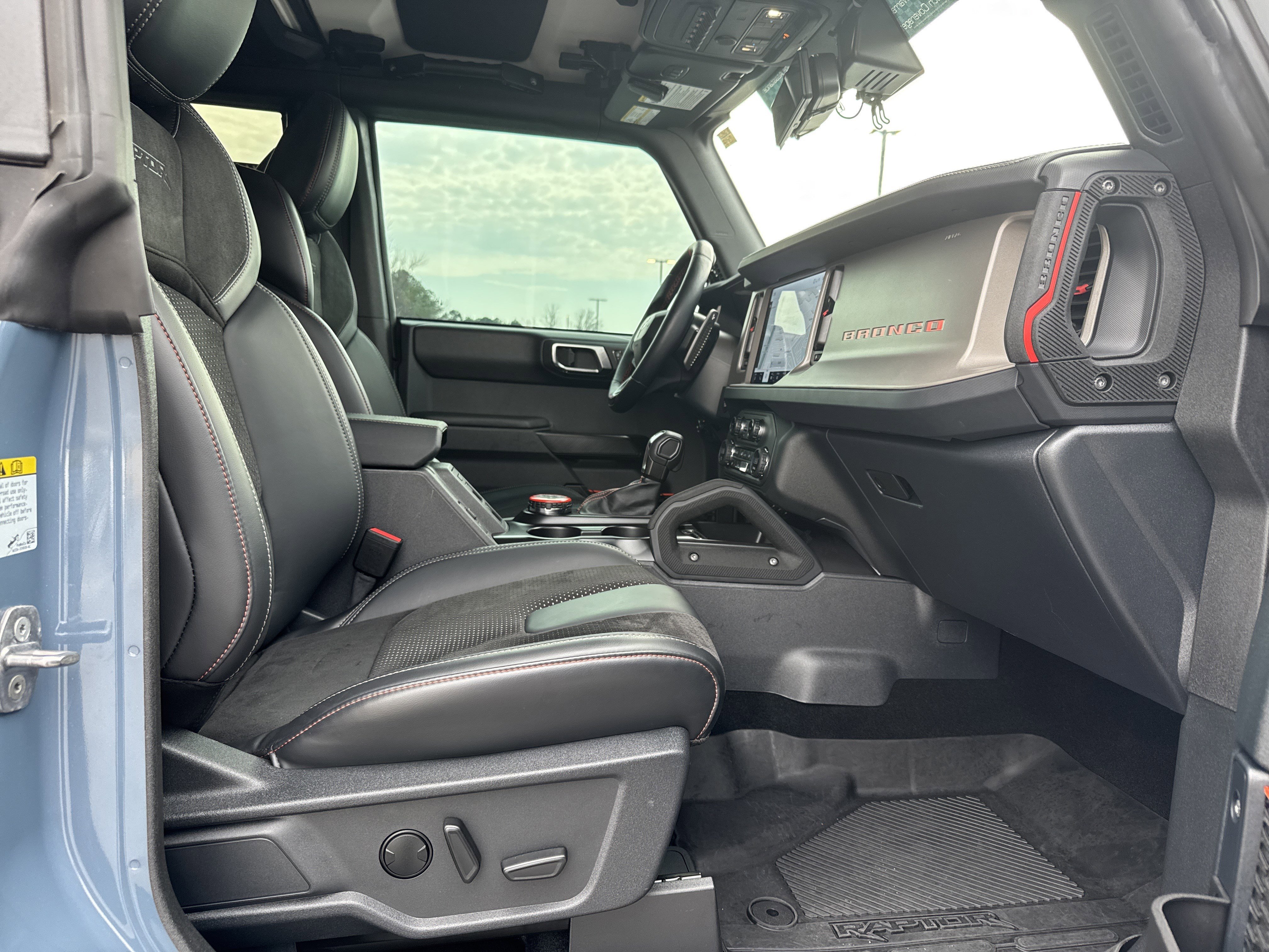 Used 2024 Ford Bronco Raptor image 30