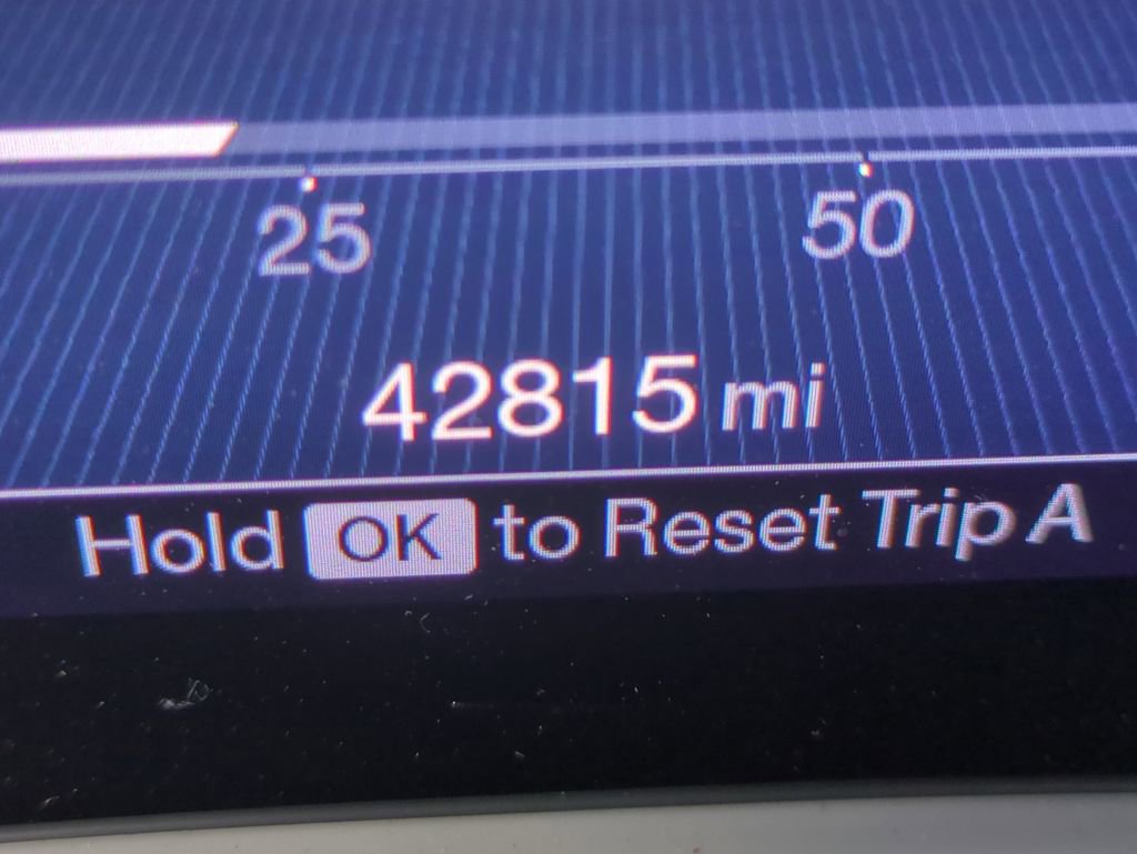 Used 2023 Maserati Grecale Modena AWD/4WD image 32