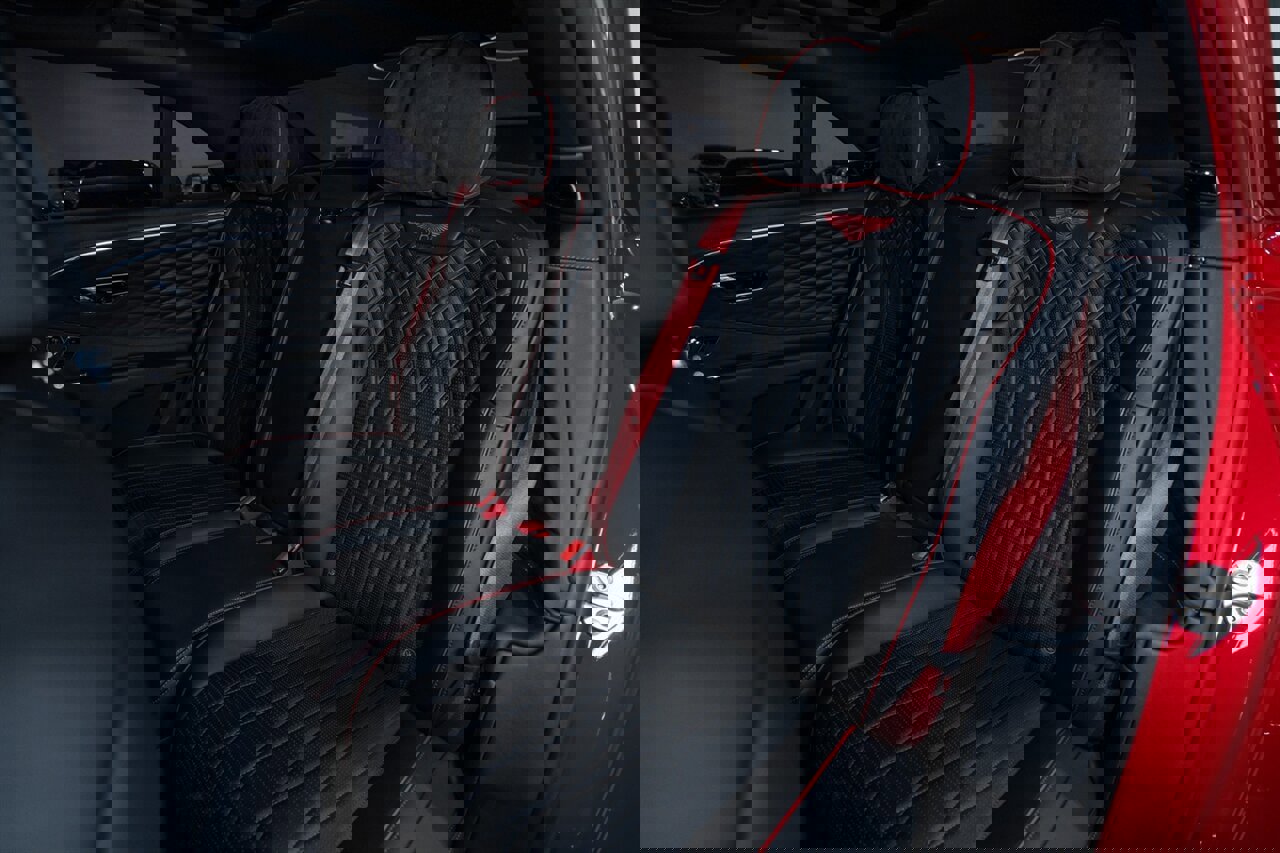 Used 2022 Bentley Flying Spur V8 image 33