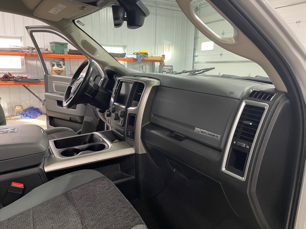 Used 2019 RAM 1500 Big Horn image 25
