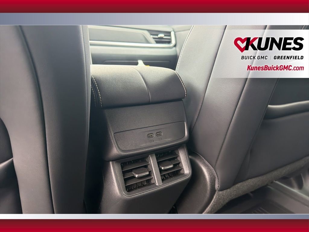 New 2026 GMC Terrain Elevation image 29