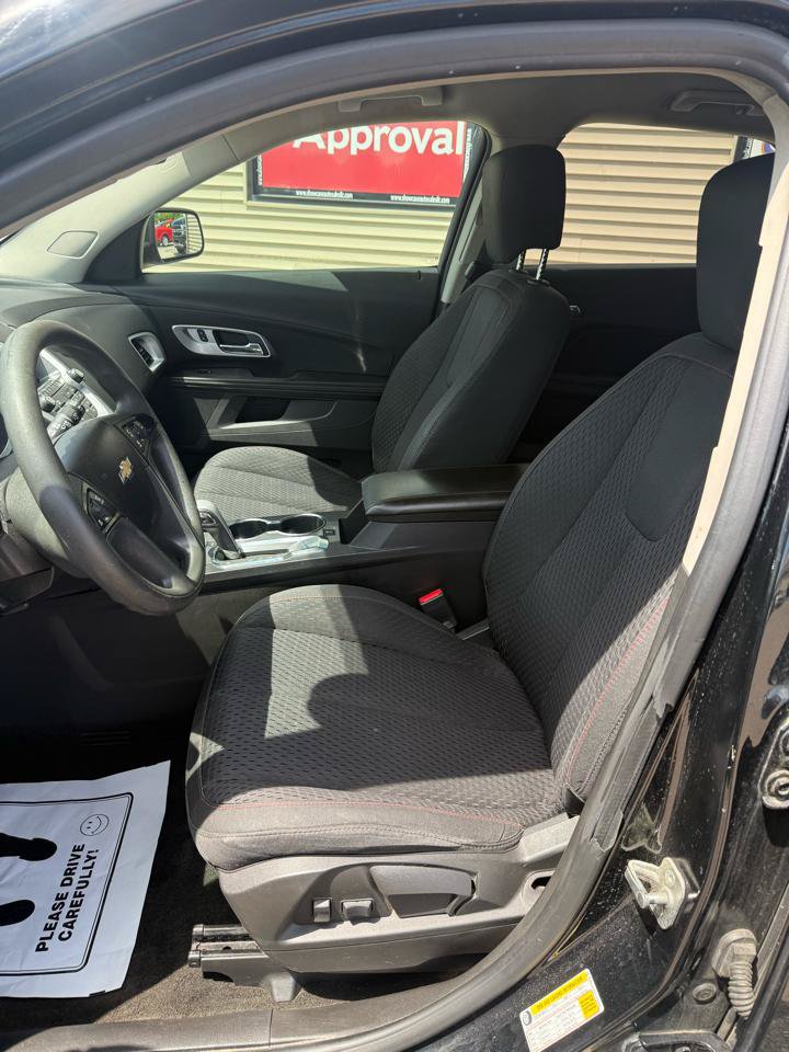 Used 2015 Chevrolet Equinox LS FWD image 9