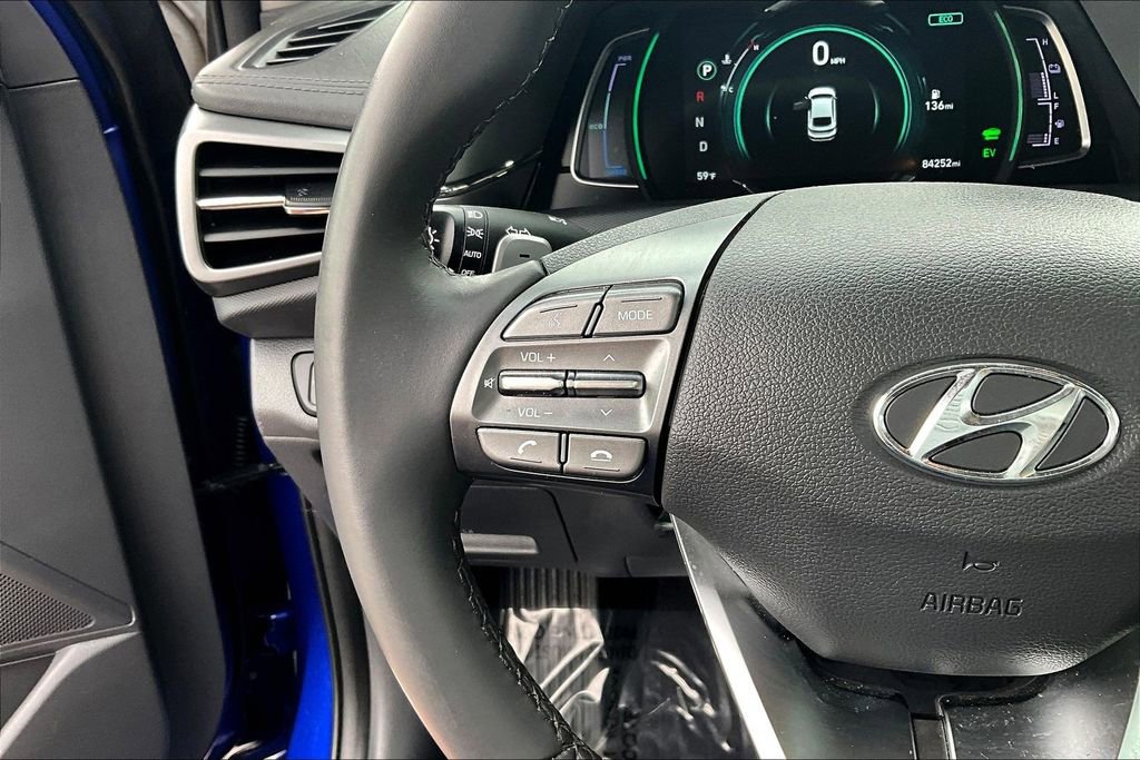 Used 2021 Hyundai Ioniq SE FWD image 9