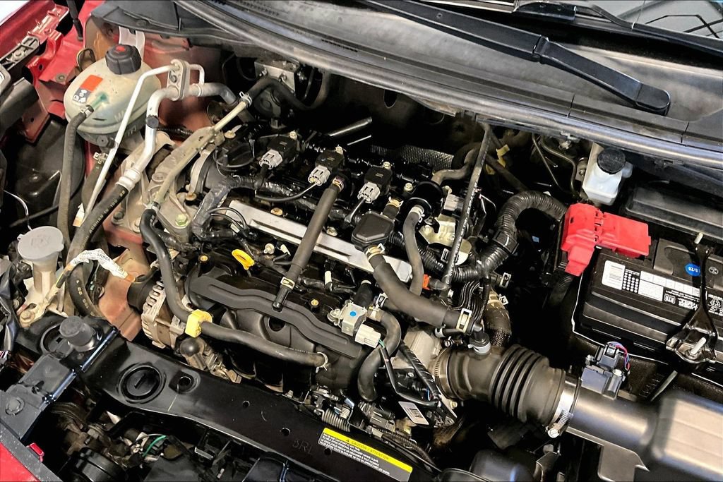 Used 2020 Nissan Versa SR FWD image 30