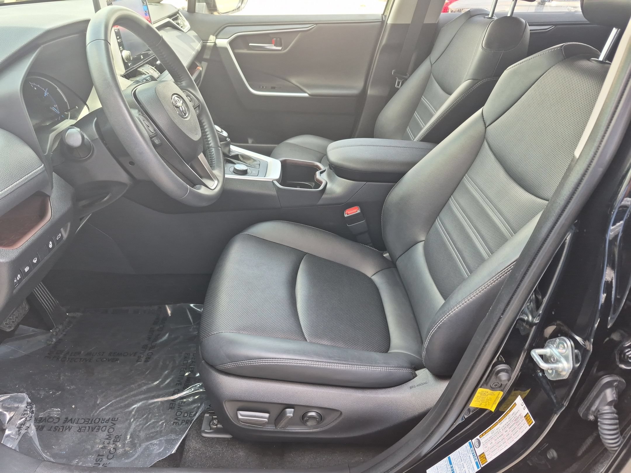 Used 2022 Toyota RAV4 Limited w/ Limited Grade Weather Package AWD/4WD image 11