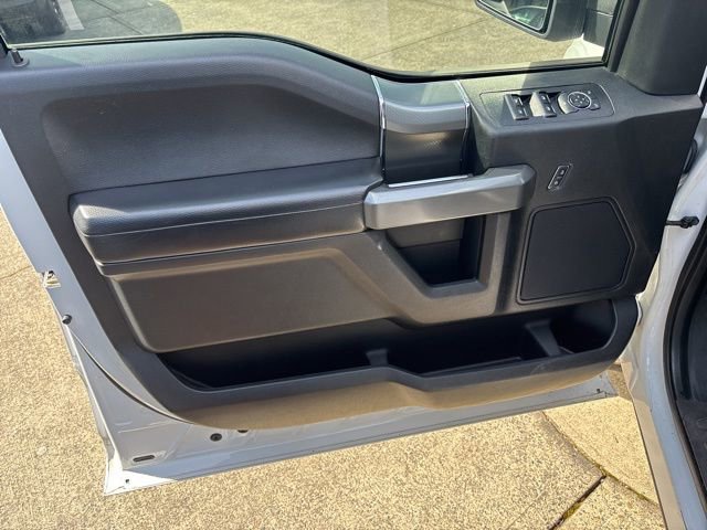 Used 2017 Ford F150 XLT w/ Equipment Group 302A Luxury image 30