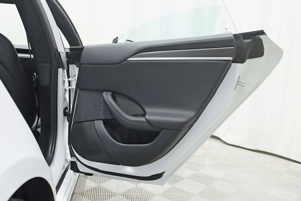 Used 2023 Tesla Model S Plaid image 39