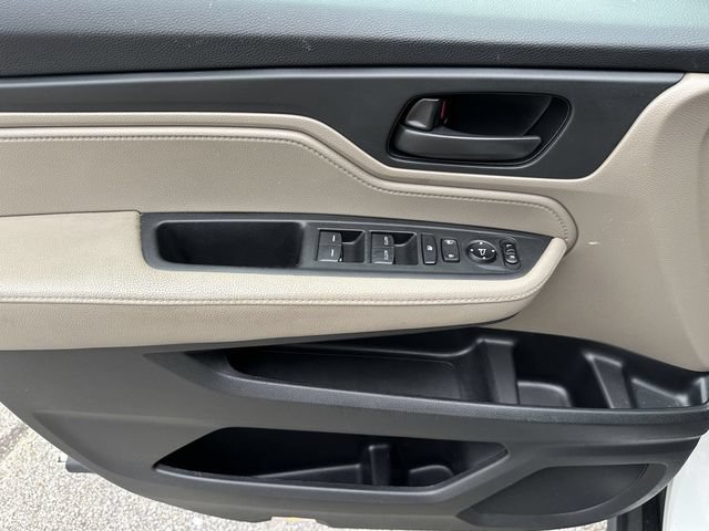 New 2024 Honda Odyssey Sport image 24