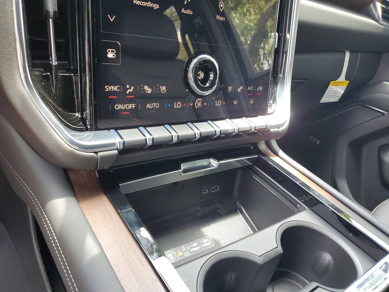 New 2026 GMC Yukon Denali w/ LPO, Floor Liner Package RWD image 23